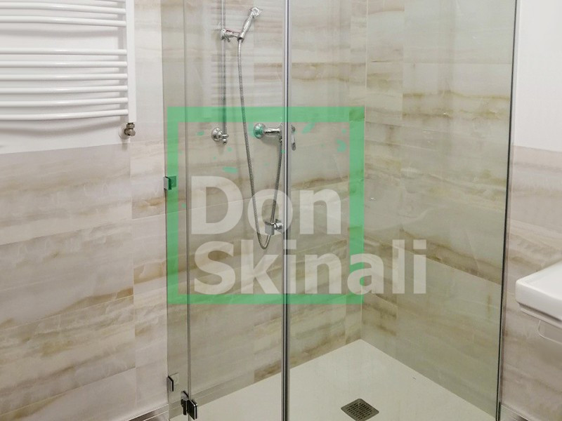 Душевые кабины