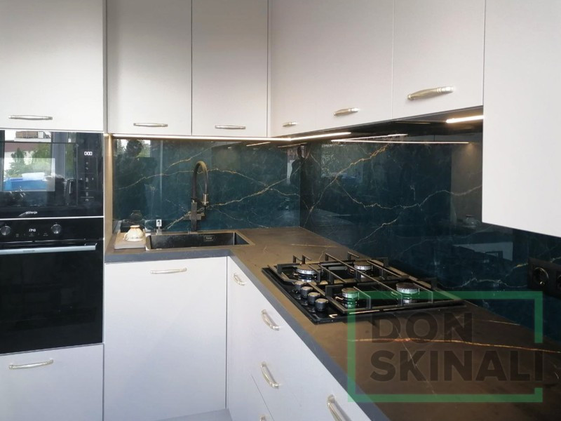 Кухонные фартуки