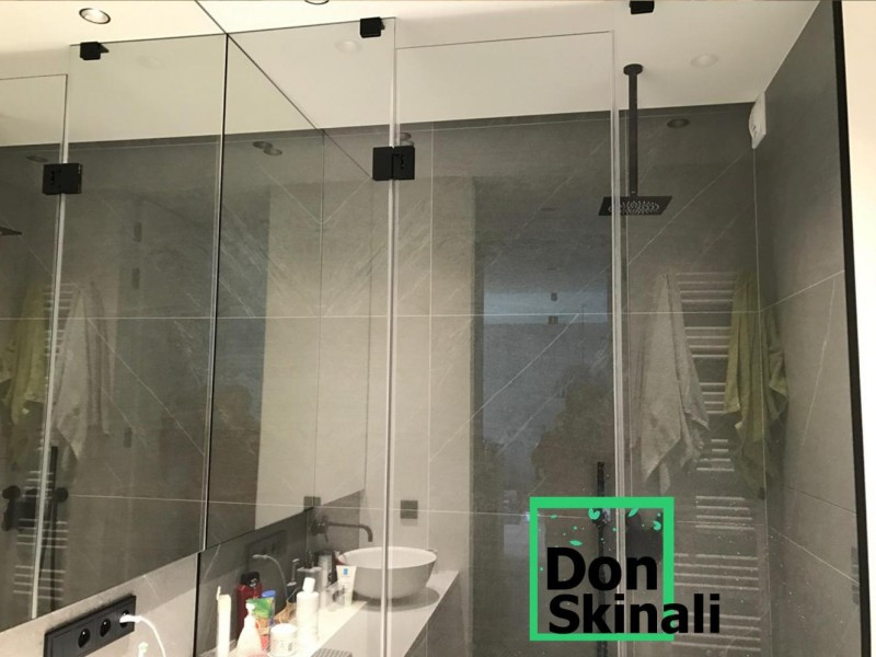 Душевые кабины