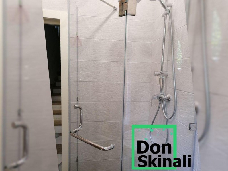 Душевые кабины