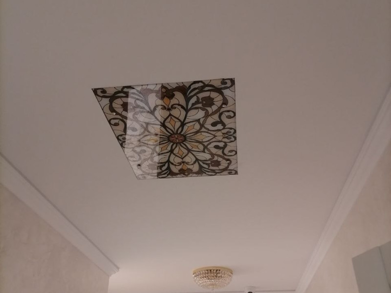 Картини, панно